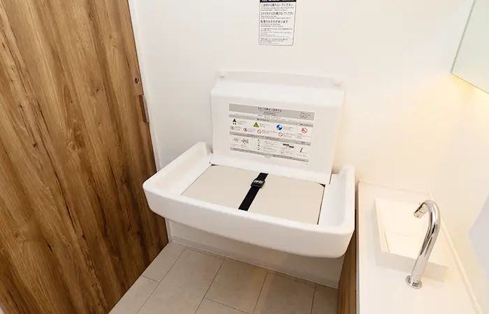 おむつ交換台